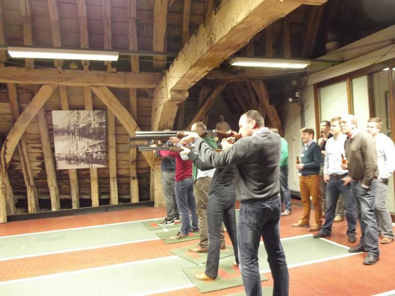 Laser Kleiduifschieten (Indoor)